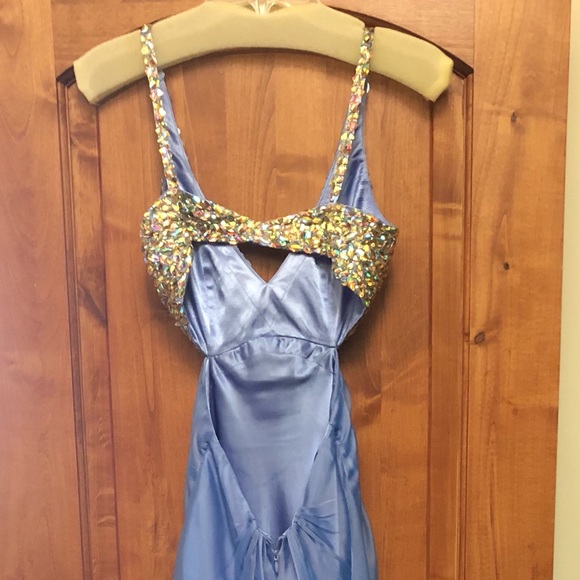 Prom Dress - Picture 4 of 12